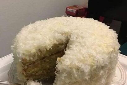 Thumbnail for Old fashioned coconut cake