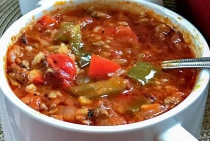 Thumbnail for Delectable Stuffed Pepper Soup Recipe