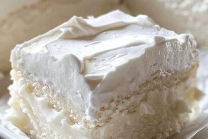 Thumbnail for Heavenly White Snack Cake