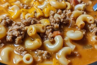 Thumbnail for One-Pot Macaroni Cheeseburger Soup 