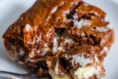 Thumbnail for Classic Earthquake Cake