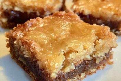 Thumbnail for Ooey Gooey Bars