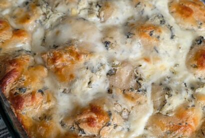 Thumbnail for Spinach Artichoke Pull-Apart Bread