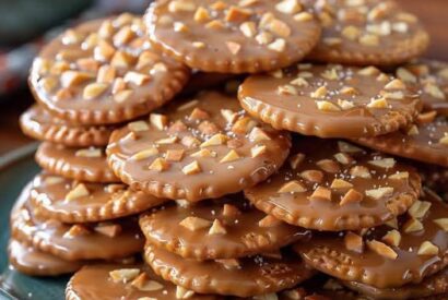 Thumbnail for Caramel Peanut Ritz Cracker Treats
