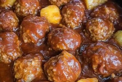Thumbnail for Crockpot Pineapple Barbecue Meatballs